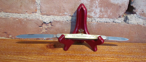 P C Fruit & Produce Co MOP Celluloid Pocket Knife
