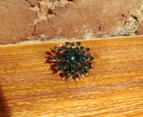 1950's Emerald Rhinestone Gold Pin Mid Century Brooch