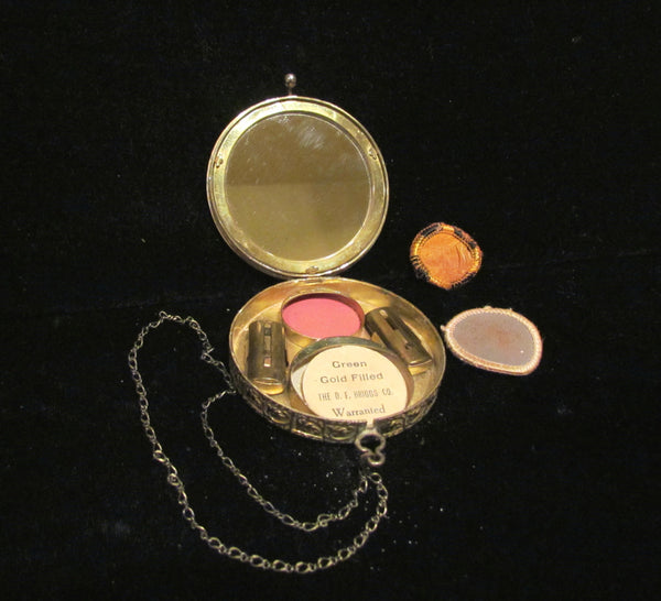 1920's D.F. Briggs Gold Filled & Guilloche Powder Compact Wristlet Purse Art Deco Rare