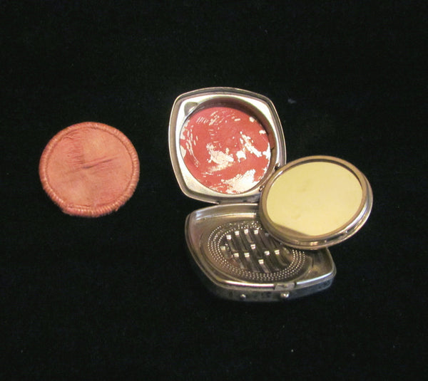 1920's Djer Kiss Silver Plated Kissing Fairies Powder & Rouge Compact