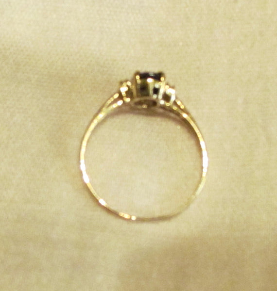 14Kt Gold Iolite Ring 7x5mm Oval Iolite 4 Diamonds Size 7