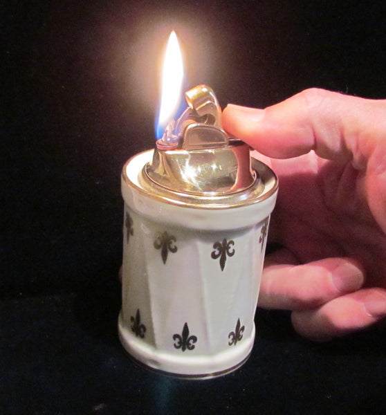 Limoges Evans Table Lighter 1956 Fleur De Lis Mid Century Working Lighter