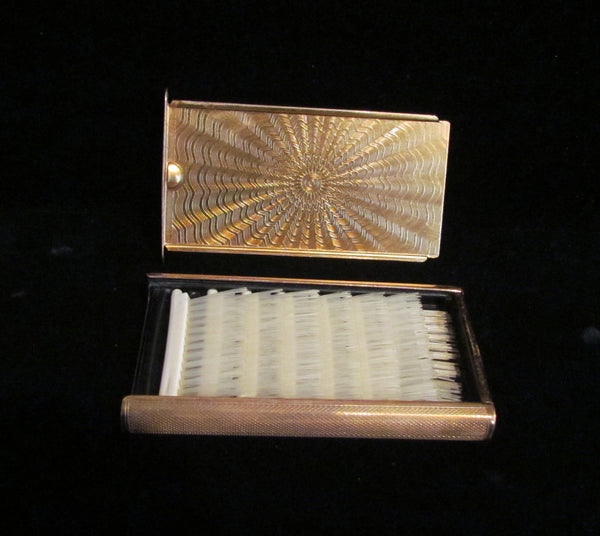 Vintage Stratton Compact Brush Gold Engine Turned Design