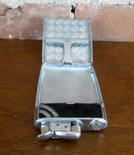 Evans Case Lighter Black Enamel 1940s Art Deco Trig-A-Lite Cigarette Case