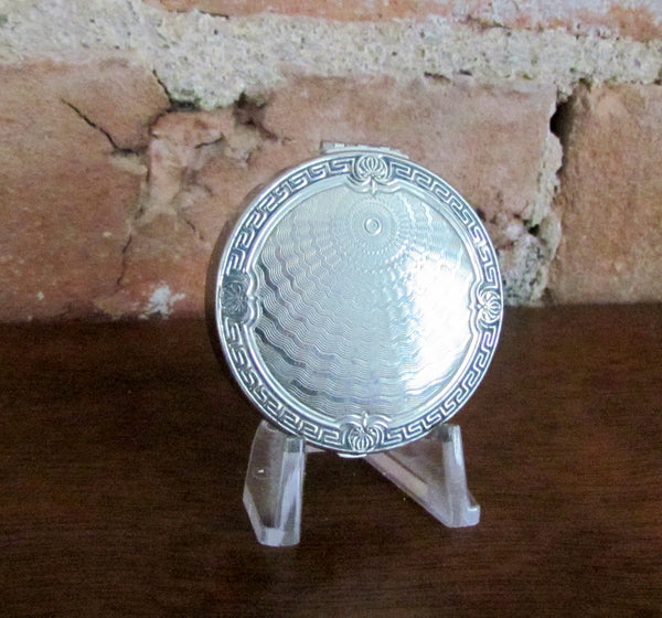 1916 Karess Woodworth Antique Silver Powder Compact