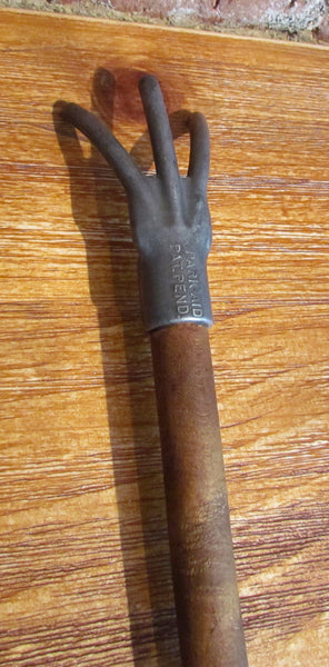 1930's Park-Aid Back Scratcher Unique Hand/Garden Tool Wood & Metal Patent Pending