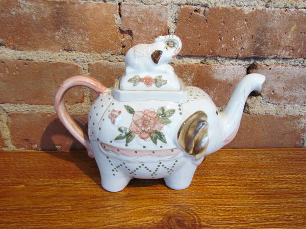 Vintage Elephant Teapot Ceramic Tea Pot Kitchen Décor