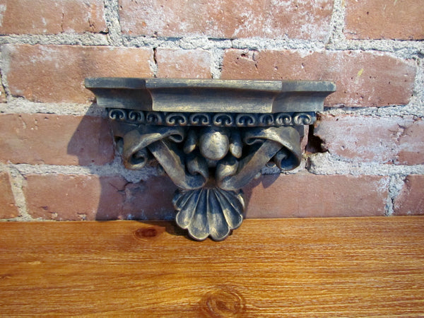 Antique Style Pedestal Wall Shelf Shell Motif Corbel Display Shelving