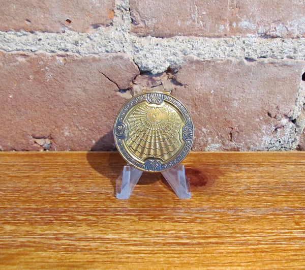 Antique Rough Compact 1916 Karess Woodworth Gold Rouge Compact Antique – Power Of One Designs