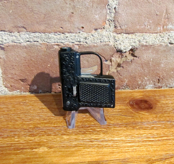 Vintage Butane Gun Lighter Metal Pistol Boxed