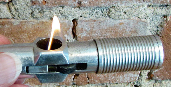 1945 Nimrod Pipeliter Working Aluminum Lighter