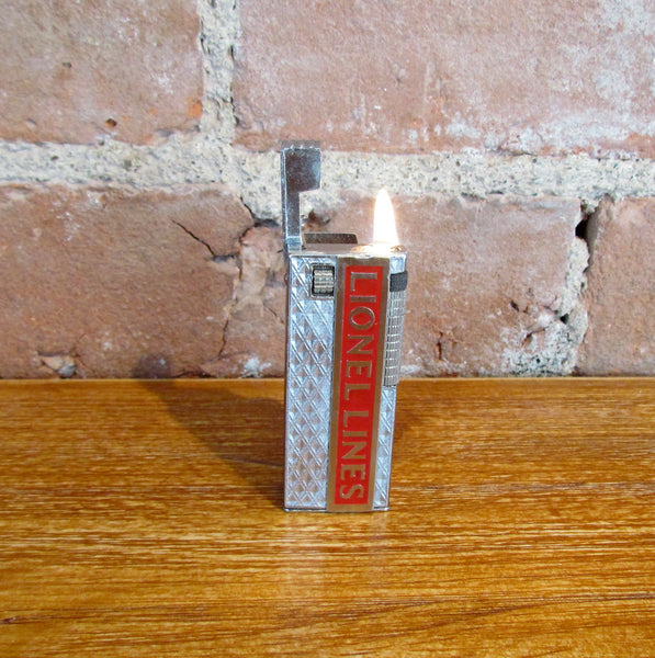 Viscount Lift Arm Lighter Lionel Lines Enamel Working Lighter