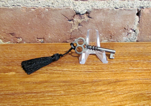 Antique Skeleton Key Black Tassel Door Cabinet Key