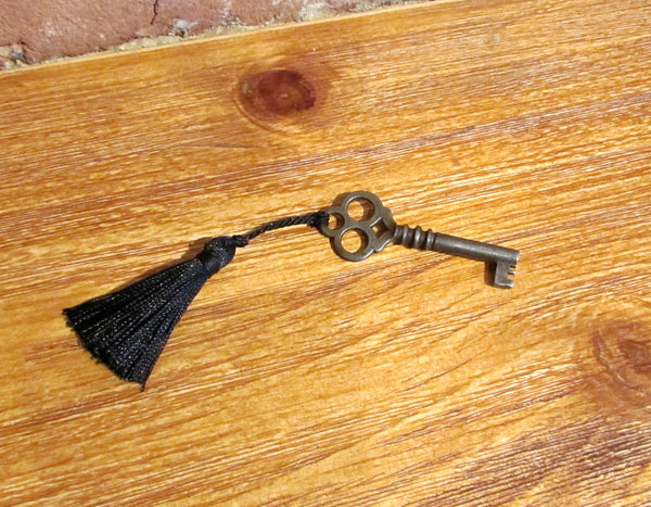 Antique Skeleton Key Black Tassel Door Cabinet Key