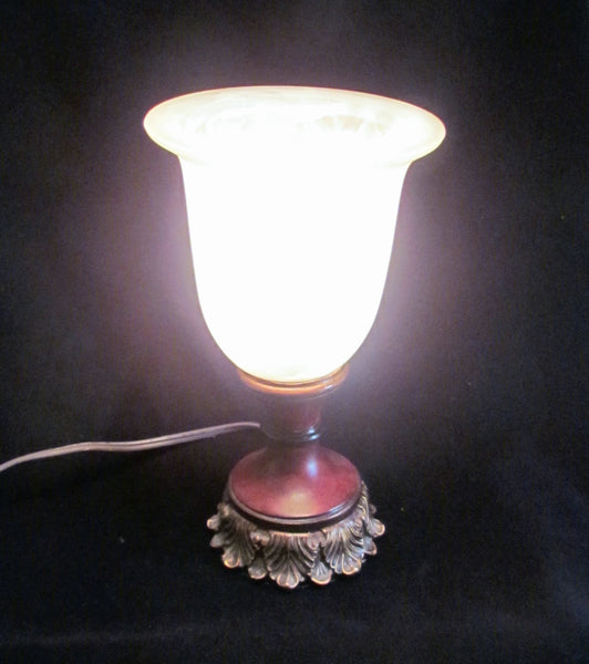 Vintage Style Table Lamp Wooden Base Frosted Glass Shade Working