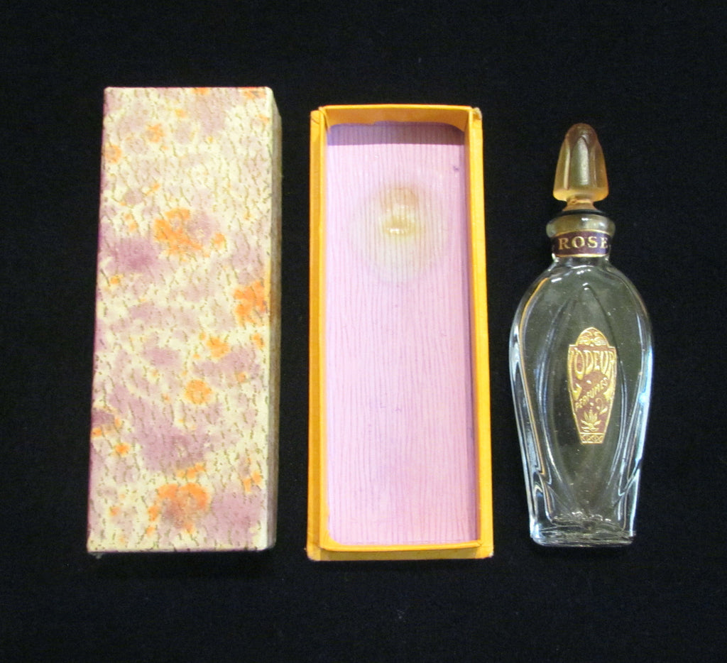 Arabian perfume  Perfume, Beautiful perfume bottle, Perfume bottles