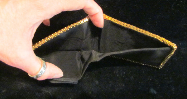 Vintage Whiting & Davis Wallet Gold Mesh Womens Billfold Ladies Wallet Evening Bag UNUSED GREAT CONDITION