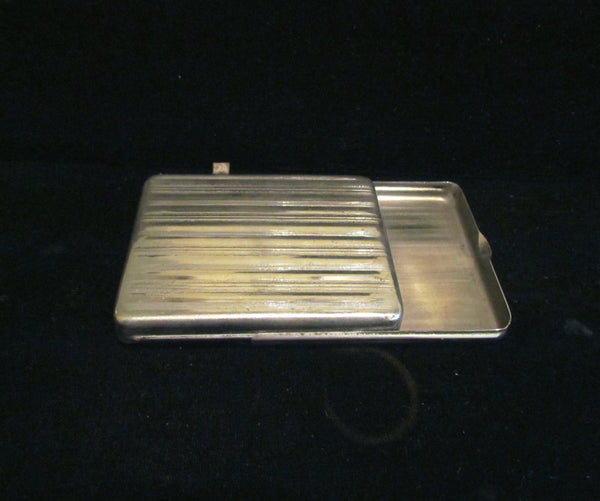 1926 Ejector Cigarette Case LYMCO Mfg. Co. Ejector Case Cigarette Dispenser WORKING CONDITION